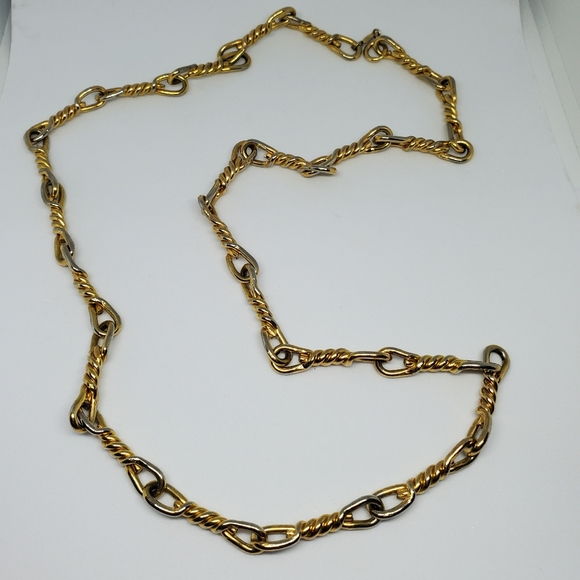 SOLD Vintage Christian Dior Twist Barbed Link Necklace - Picture 7 of 9